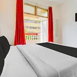 Super Townhouse Calangute - Baga Circle Formerly Park Avenue