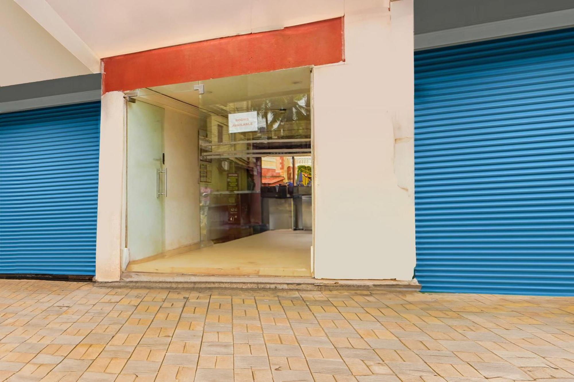 Super Townhouse - Baga Circle Formerly Park Avenue Hotel *